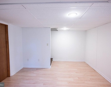 2724 Southbrook Road - Photo Thumbnail 13