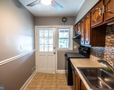 2724 Southbrook Road - Photo Thumbnail 6