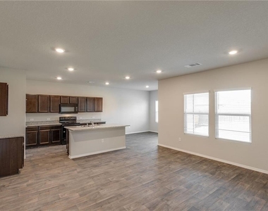 15201 Siberian Elm Ln - Photo Thumbnail 7