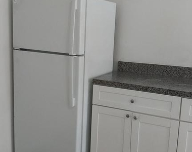 1813 Pratt Street - Photo Thumbnail 17