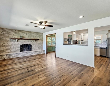 551 N Grange St - Photo Thumbnail 14