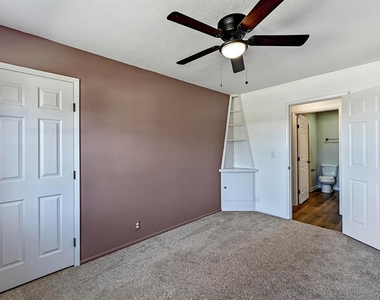 551 N Grange St - Photo Thumbnail 24