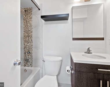 2302 Wineberry Terrace - Photo Thumbnail 26