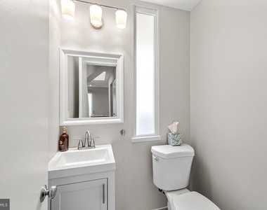 2302 Wineberry Terrace - Photo Thumbnail 20