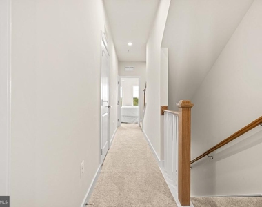828 Watts Street - Photo Thumbnail 23