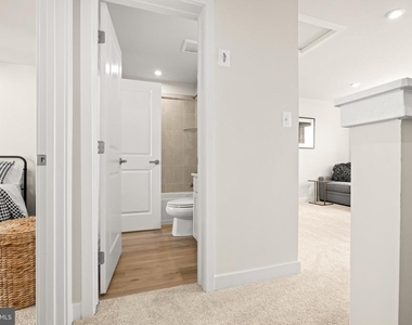 828 Watts Street - Photo Thumbnail 44