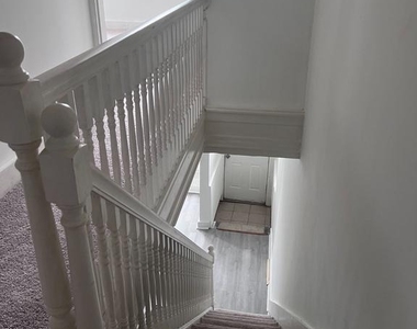 430 Whitridge Avenue - Photo Thumbnail 2