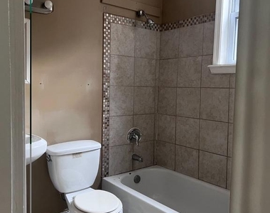 430 Whitridge Avenue - Photo Thumbnail 14