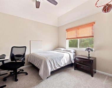 22140 Rose Grass Ln - Photo Thumbnail 29