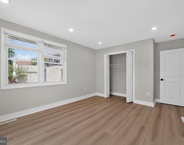 921 Central Street - Photo Thumbnail 18