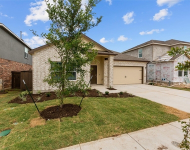 1108 Mallow Rd - Photo Thumbnail 2