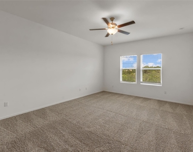 1108 Mallow Rd - Photo Thumbnail 9