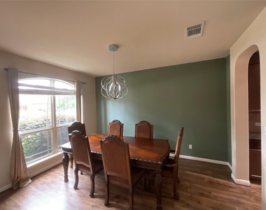 615 Seminole Canyon Dr - Photo Thumbnail 8
