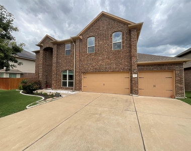 615 Seminole Canyon Dr - Photo Thumbnail 2