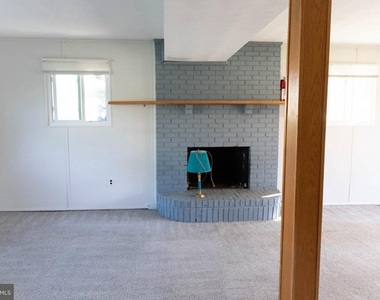 325 Londontown Road - Photo Thumbnail 22