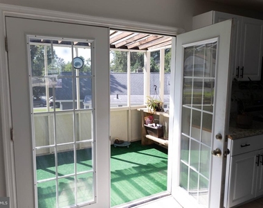 325 Londontown Road - Photo Thumbnail 7
