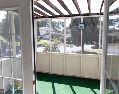 325 Londontown Road - Photo Thumbnail 6