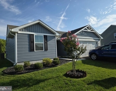 38493 Barberry Street - Photo Thumbnail 6
