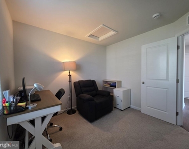 38493 Barberry Street - Photo Thumbnail 23