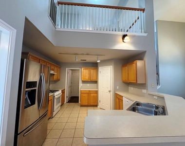 5305 Tamango Way - Photo Thumbnail 10