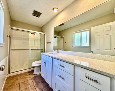 12310 Willow Wild Dr - Photo Thumbnail 14