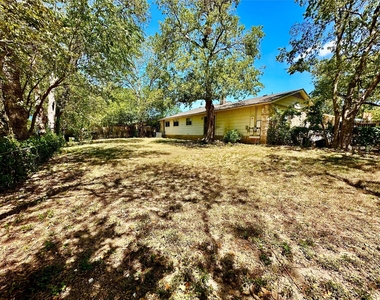 12310 Willow Wild Dr - Photo Thumbnail 23