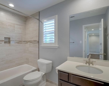 226 Claris Ln - Photo Thumbnail 11