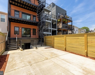 1128 Morse Street Ne - Photo Thumbnail 22