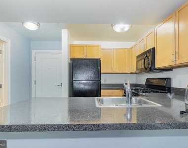 800 4th Street Sw - Photo Thumbnail 3