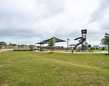 204 Lily Pond Trl - Photo Thumbnail 28