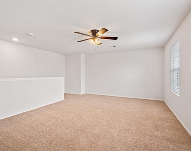 204 Lily Pond Trl - Photo Thumbnail 18