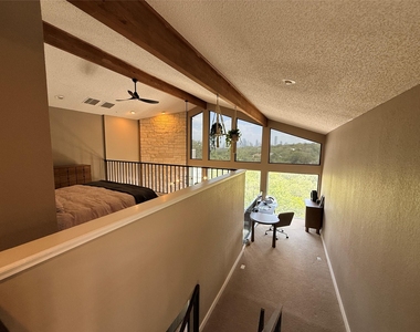 1321 Spyglass Dr - Photo Thumbnail 9