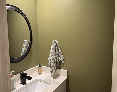 1321 Spyglass Dr - Photo Thumbnail 18