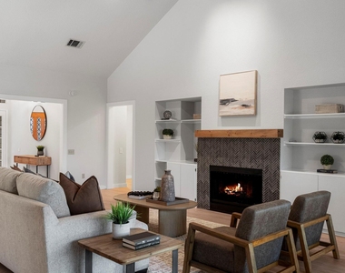 6304 Walebridge Ln - Photo Thumbnail 1