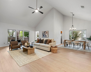 6304 Walebridge Ln - Photo Thumbnail 2