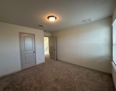 1440 Fairhaven Gtwy - Photo Thumbnail 27
