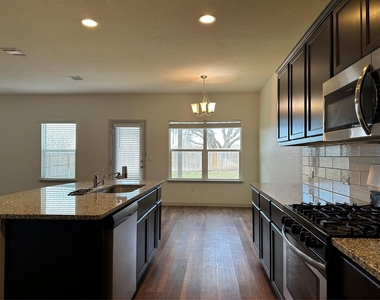 1440 Fairhaven Gtwy - Photo Thumbnail 8