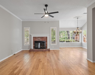 3503 Latimer Dr - Photo Thumbnail 6
