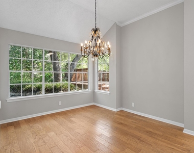 3503 Latimer Dr - Photo Thumbnail 7