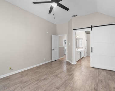 3503 Latimer Dr - Photo Thumbnail 17
