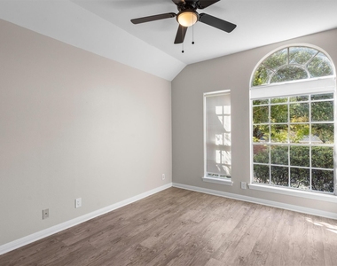 3503 Latimer Dr - Photo Thumbnail 24