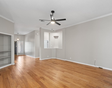 3503 Latimer Dr - Photo Thumbnail 5