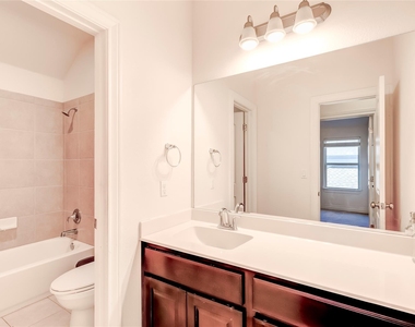 15517 Bended Knee Dr - Photo Thumbnail 29