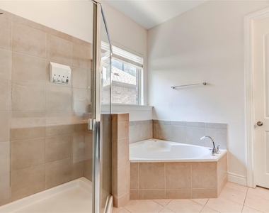 15517 Bended Knee Dr - Photo Thumbnail 22