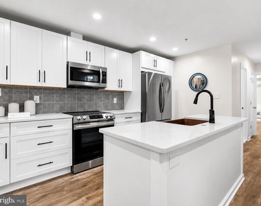 1625 1st Street Ne - Photo Thumbnail 3