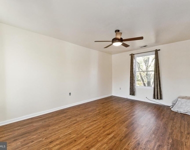 725 Florida Avenue Ne - Photo Thumbnail 16