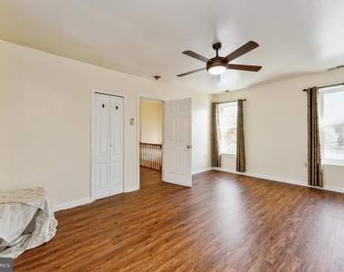 725 Florida Avenue Ne - Photo Thumbnail 18