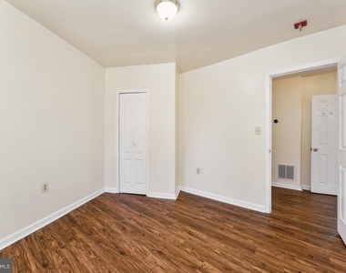 725 Florida Avenue Ne - Photo Thumbnail 25