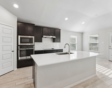 20915 Oak Dale Dr - Photo Thumbnail 12