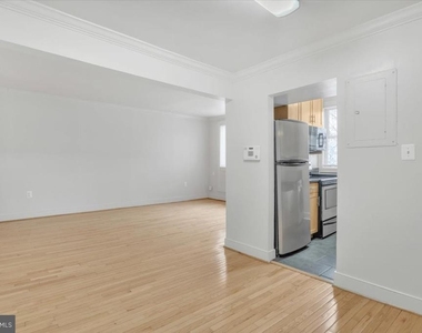 2850 Hartford Street Se - Photo Thumbnail 1